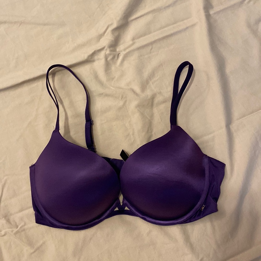 36DVictoria’s Secret bra